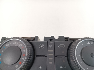 Mercedes Benz Sprinter /906/ (2006–2018) Heizungsbedienteil A9069063000 - 2