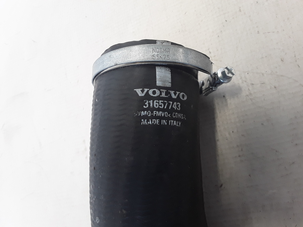 VOLVO XC90 2 generation (2014-2024) Intercooler Slangerør 31657743 21081759