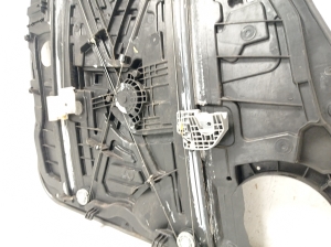 Kia Sportage (2016–2021) Priekšējo durvju logu pacēlājs un tā daļas 82480F1630 - 5