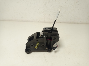  Pavarų perjungimo mechanizmas 
