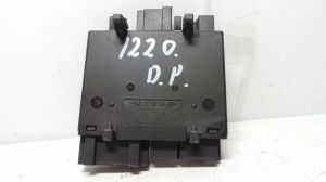 Mercedes Benz CLK-Class 209 (2002–2009) Esiukse juhtplokk A2098202526 - 2