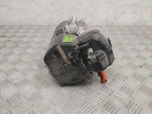 Tesla Model 3 3 (2016–2024) A/C compressor 108819800M - 5