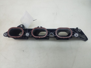   Intake manifold insert 