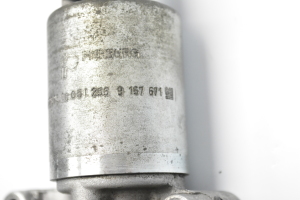  EGR valve 