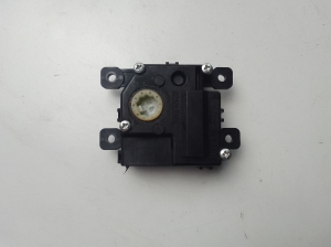 LEXUS LS (2006–2017) Stellmotor Heizungsklappe 0638001030 - 3