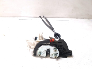 Hyundai Santa Fe (2018–2026) Front door lock 81320S1200 - 2