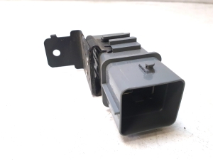 Hyundai Santa Fe (2018–2026) Glow plug relay 368302F740 - 3