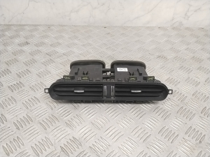 Dashboard air vent grilles - J9D3014L20AE