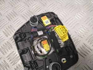AUDI e-tron GT (2020–2026) Stūres drošības spilvens 4N0880201K - 4