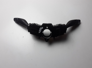 Hyundai i20 (2014–2026) Switch and its parts 93403C8450 - 2