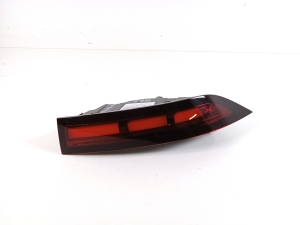Eckleuchte hinten - 7305004ED1