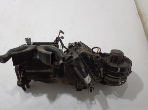 Volkswagen Amarok I (2010–2022) Heater and its parts 2H1820005M - 5