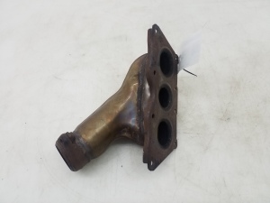   Exhaust manifold 