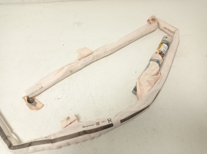 Opel Astra K (2015–2021) Katuse turvapadi 39008398 - 5