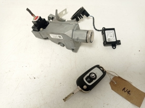 Opel Astra K (2015–2021) Ignition switch 13488279 - 3