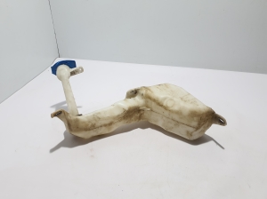 Volkswagen Amarok I (2010–2022) Front washer fluid reservoir 2H0955453A - 5