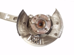 Jaguar F-pace (2016–2026) Front wheel hub HK833K186AC - 2