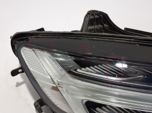 VOLVO V60 (2018–2026) Scheinwerfer vorne 32273038 - 2