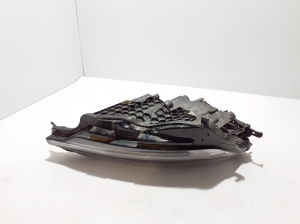 VOLVO V60 (2018–2026) Scheinwerfer vorne 32273038 - 3