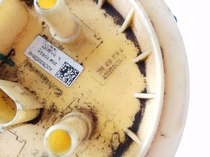 Volkswagen Touareg II (2010–2018) Kütusepump paagis 7P6919679A - 3