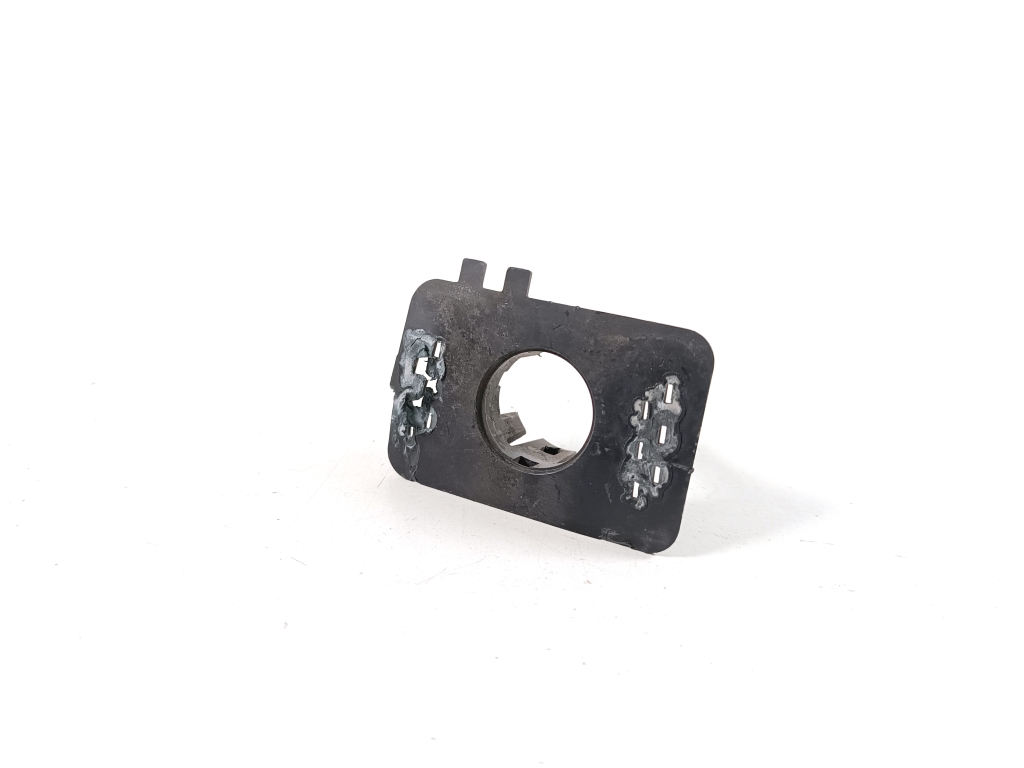 BMW X5 G05 (2018–2026) Halter für Einparkhilfe vorn 8069300 BMW X5 G05 (2018–2026) Halter für Einparkhilfe vorn 8069300