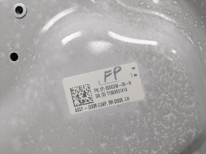 Tesla Model S S (2012–2026) Rear side doors 600639400H - 3
