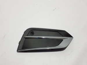 Front bumper lower grille - 31694539