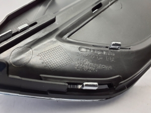 VOLVO XC60 (2017–2026) Front bumper lower grille 31694539 - 3