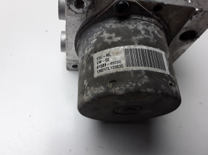 Hyundai i20 (2014–2026) ABS unit 6158945200 - 3