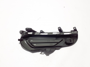 VOLVO XC60 (2017–2026) Front bumper lower grille 31425181 - 2
