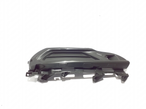 VOLVO XC60 (2017–2026) Front bumper lower grille 31425181 - 3