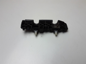  Front bumper bracket 