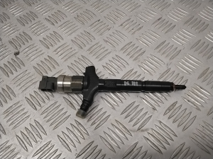 Opel Signum (2003–2008) Injektor Einspritzdüse 97239161 - 3