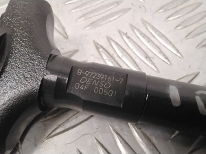 Opel Signum (2003–2008) Injektor Einspritzdüse 97239161 - 3