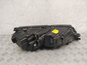 Skoda Octavia III (2013–2019) Scheinwerfer vorne 5E1941015F - 2