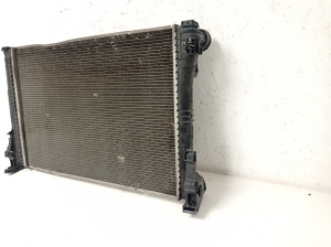 Mercedes Benz C-Class 204 (2007–2014) Jahutusradiaator A2045003703 - 2