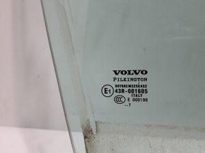 VOLVO XC90 (2002–2014) Priekšējo durvju stikls 31386885 - 2