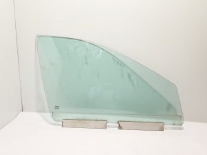   Fenster Scheibe Tür vorne  - 31386885 