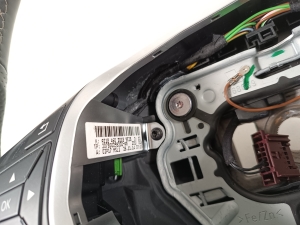 Mercedes Benz A-Class 176 (2012–2018) Lenkrad und seine Teile - 4