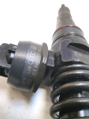 AUDI A3 8P (2003–2012) Injektor Einspritzdüse 038130073AQ - 3