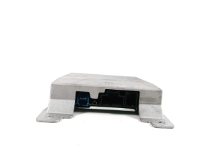 Ford Mustang Mach-E Mach-E (2020–2026) Audio amplifier F027010000 - 4