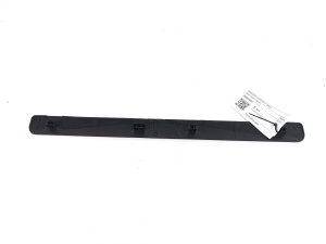 NISSAN Leaf II (2017–2026) Inner sill trim 769B03NL0A - 3
