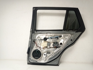 Mercedes Benz C-Class 204 (2007–2014) Tür hinten - 3