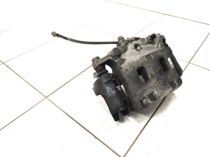   Front brake caliper  - 41010-5MT0B 