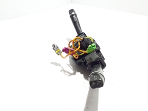VOLVO XC90 (2002–2014) Switch and its parts - 5