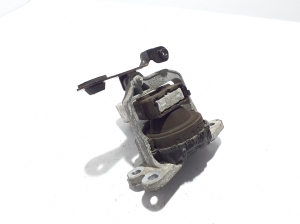 RENAULT Trafic III (2014–2022) Motora spilvens 112101360R - 4