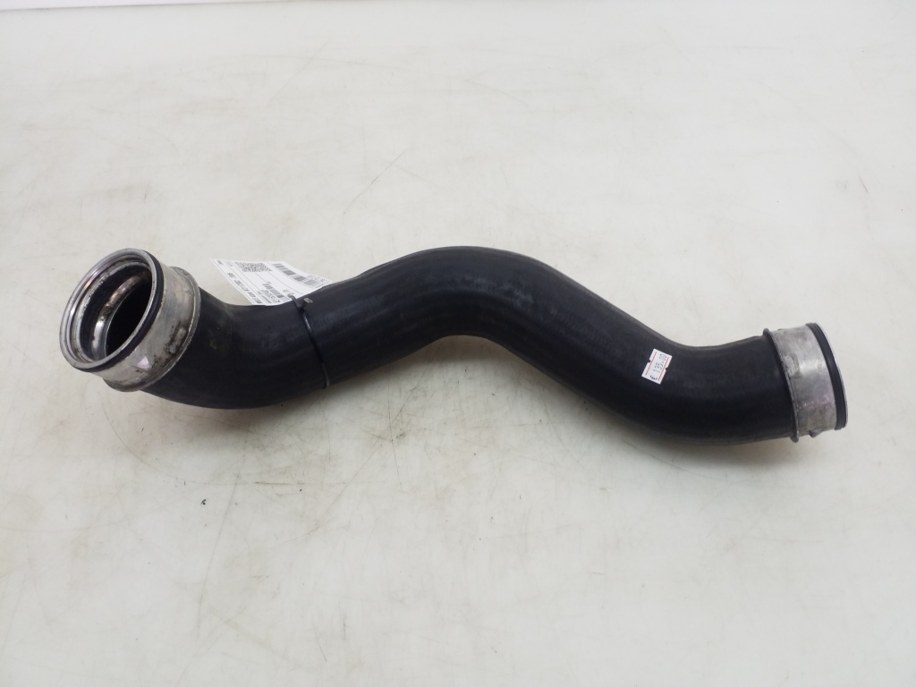 MERCEDES-BENZ E-Class W211/S211 (2002-2009) Left Side Intercooler Hose A2115282482 20359279