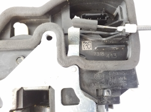 Mini Countryman R60 (2010–2016) Rear side door lock 7318413 - 3