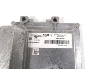Peugeot 2008 P24 (2019–2026) Engine control unit 9841863580 - 3