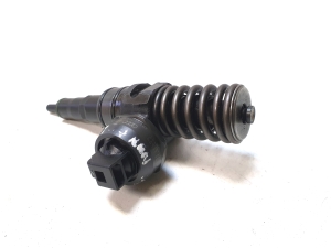 Injektor Einspritzdüse - 038130079GX
